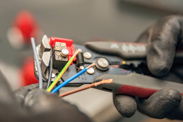 Best Circuit Breaker Repair  in Grimes, IA